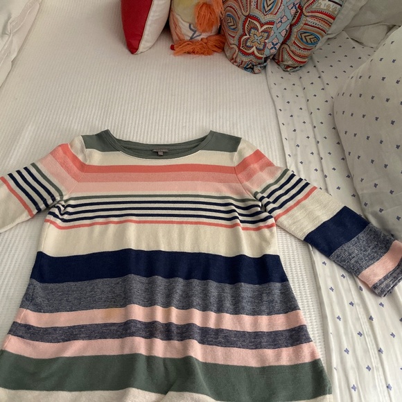 T by Talbots lightweight sweater! - Picture 3 of 5